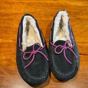 Womens UGG Navy & Pink Slippers